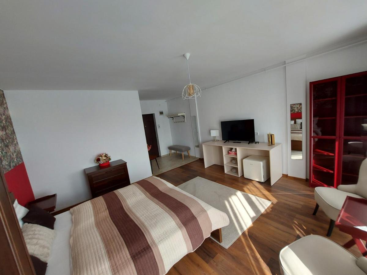 Ferienwohnung Anca'S Style Codlea Exterior foto